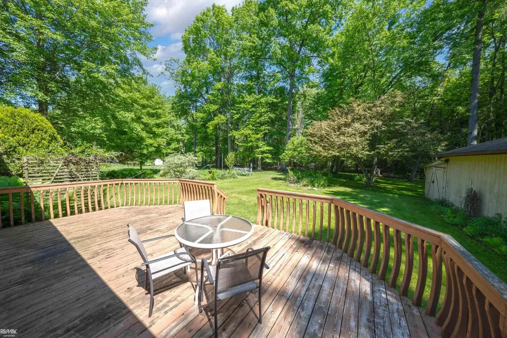 6440 Benoit Road Clay Township MI 48001