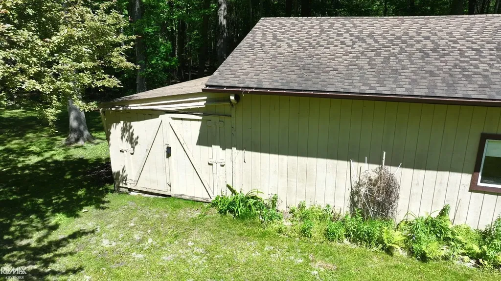 6440 Benoit Road Clay Township MI 48001