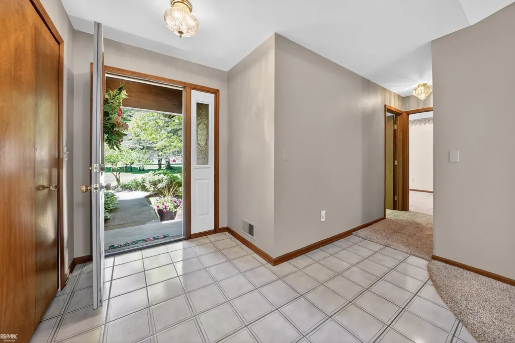 6440 Benoit Road Clay Township MI 48001