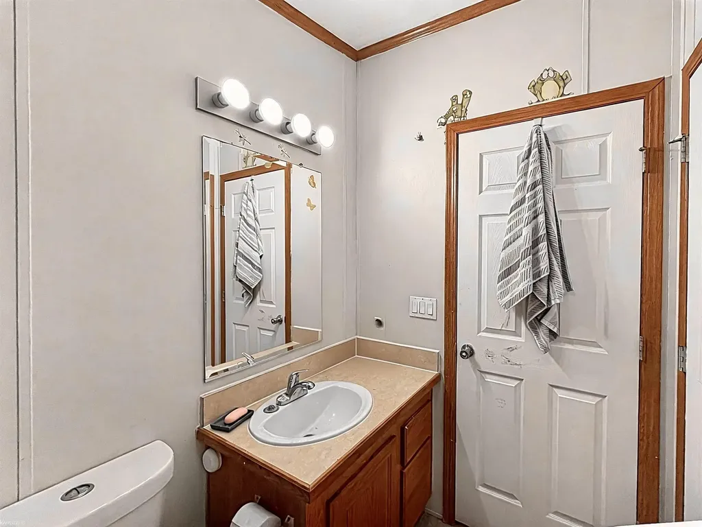 46688 Lemans Court Macomb Township MI 48044