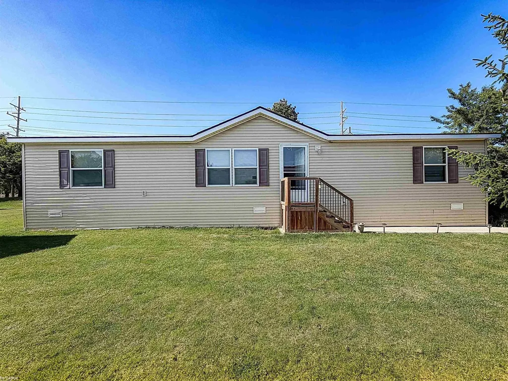 46688 Lemans Court Macomb Township MI 48044