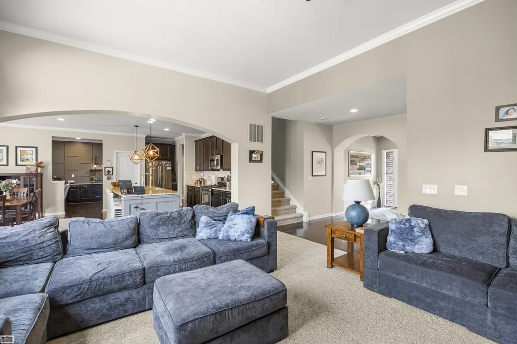 49223 Gaviota Lane Macomb Township MI 48044