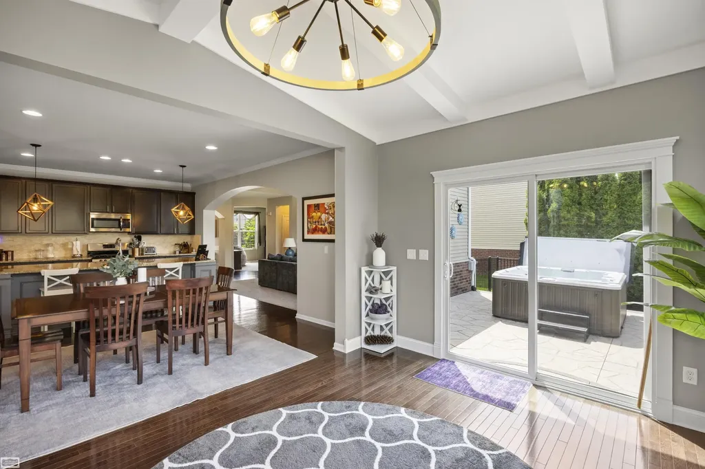 49223 Gaviota Lane Macomb Township MI 48044