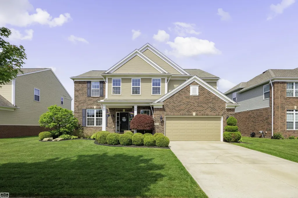 49223 Gaviota Lane Macomb Township MI 48044