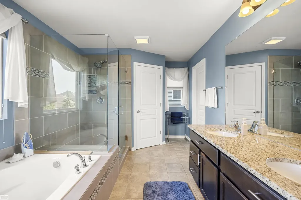 49223 Gaviota Lane Macomb Township MI 48044