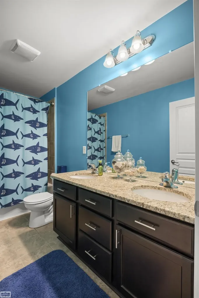 49223 Gaviota Lane Macomb Township MI 48044