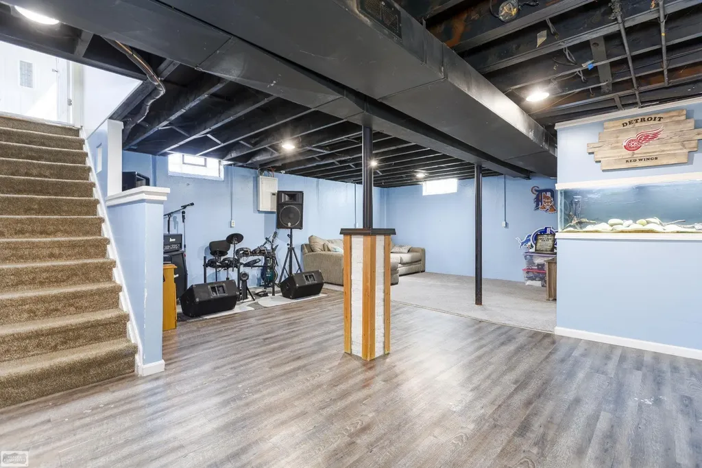 18029 Rainbow Street Fraser City MI 48026