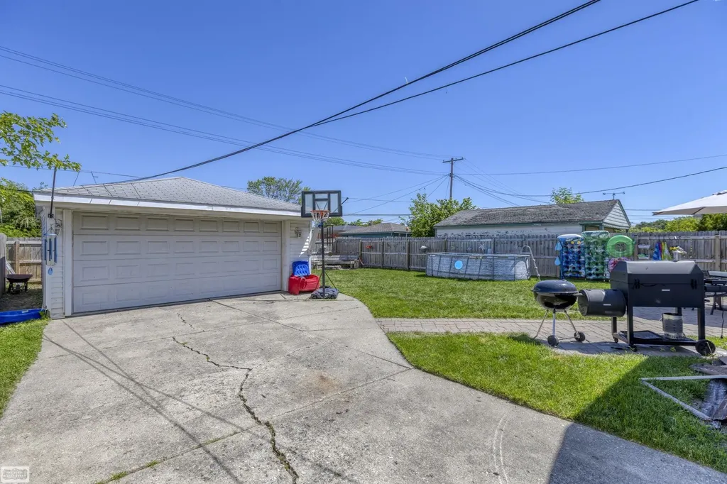 18029 Rainbow Street Fraser City MI 48026