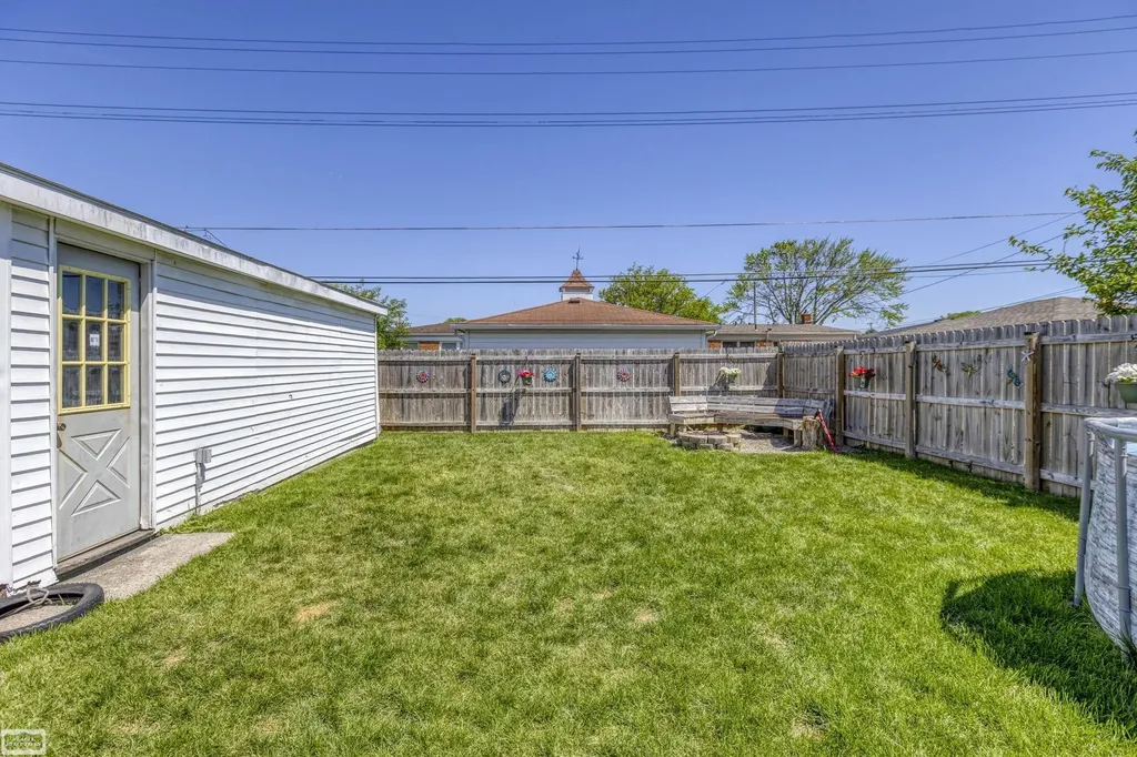 18029 Rainbow Street Fraser City MI 48026