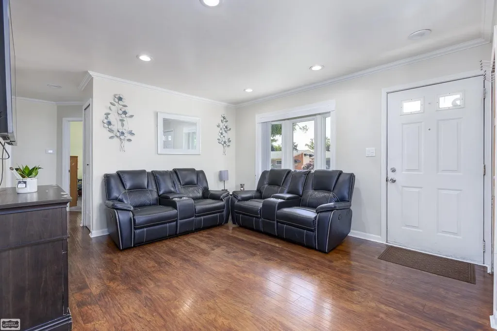 18029 Rainbow Street Fraser City MI 48026