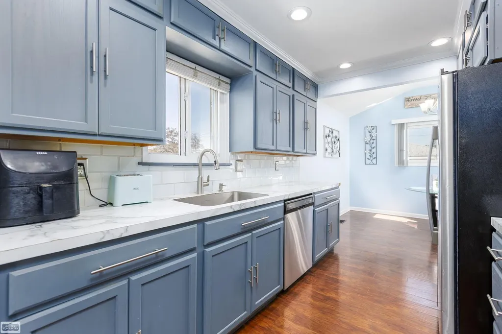 18029 Rainbow Street Fraser City MI 48026