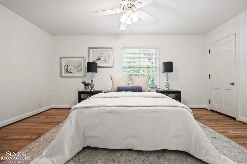 1023 Harvard Road Grosse Pointe Park City MI 48230