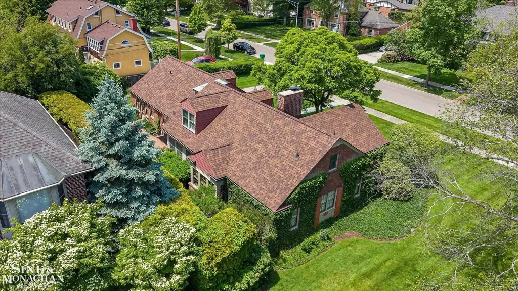 1023 Harvard Road Grosse Pointe Park City MI 48230