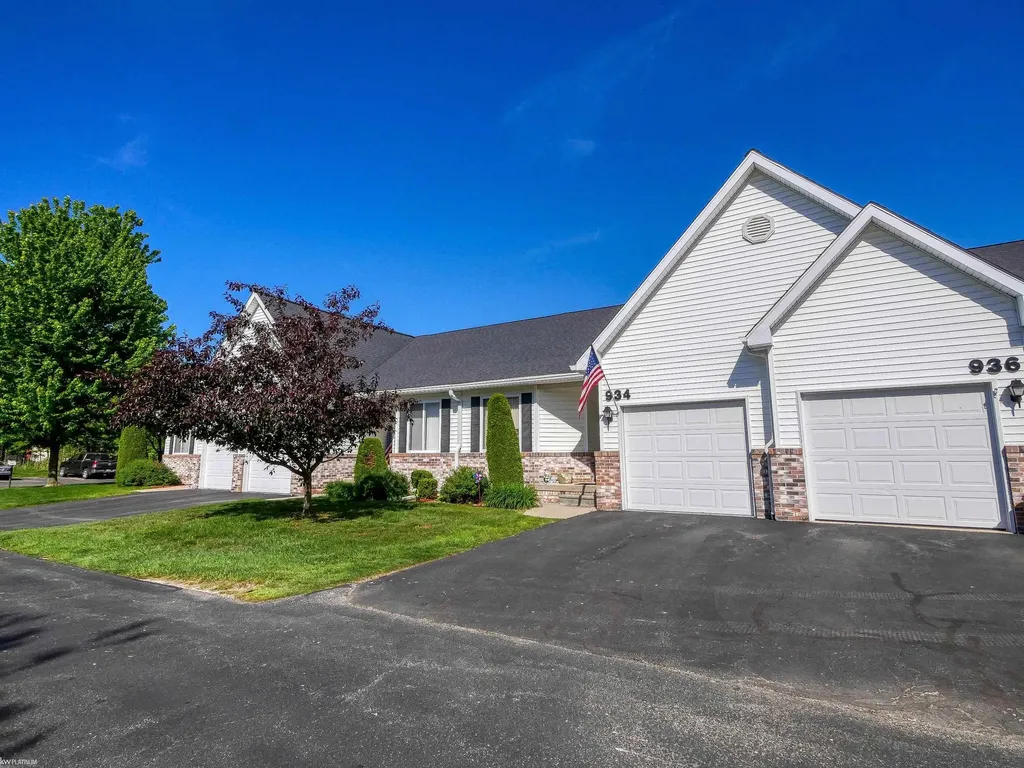 934 Lighthouse Drive Marysville City MI 48040