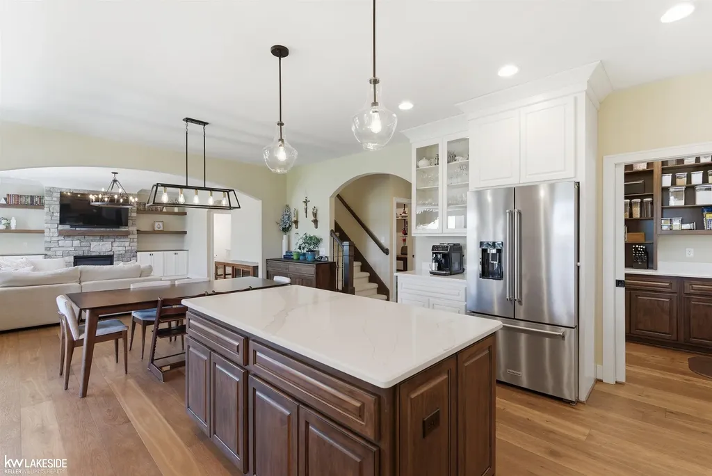 17206 Crittenden Drive Macomb Township MI 48044