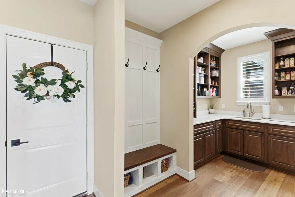 17206 Crittenden Drive Macomb Township MI 48044