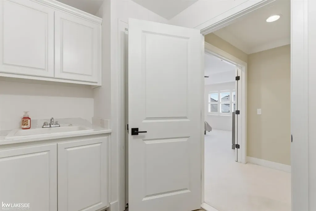 17206 Crittenden Drive Macomb Township MI 48044