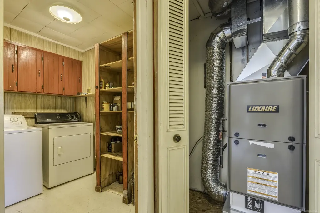 5950 Avalon Circle Lexington Township MI 48059