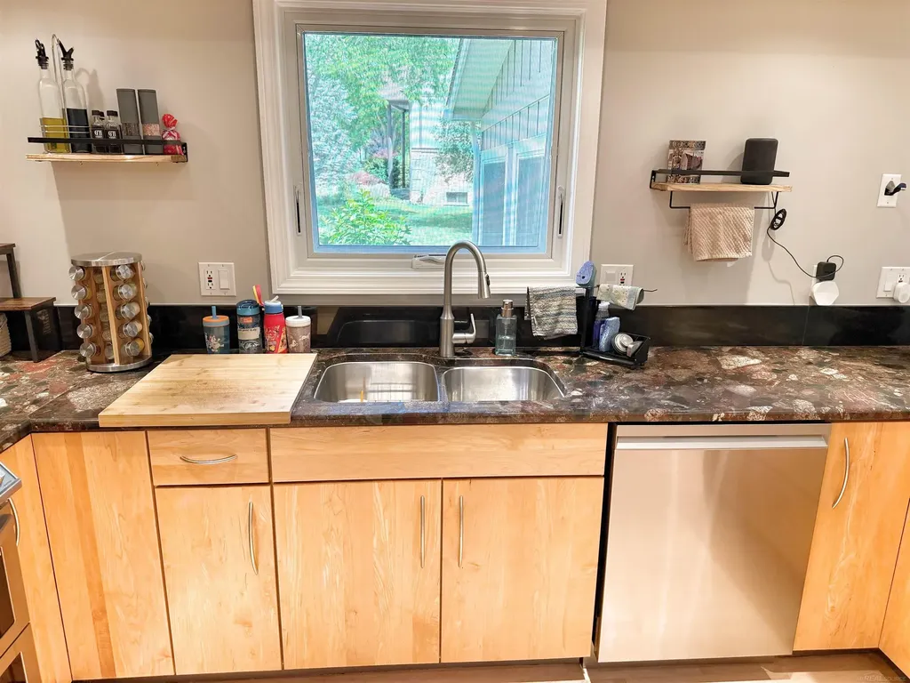 2495 Chalet Drive Rochester Hills City MI 48309