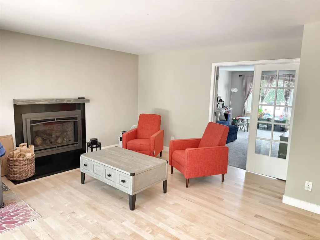 2495 Chalet Drive Rochester Hills City MI 48309