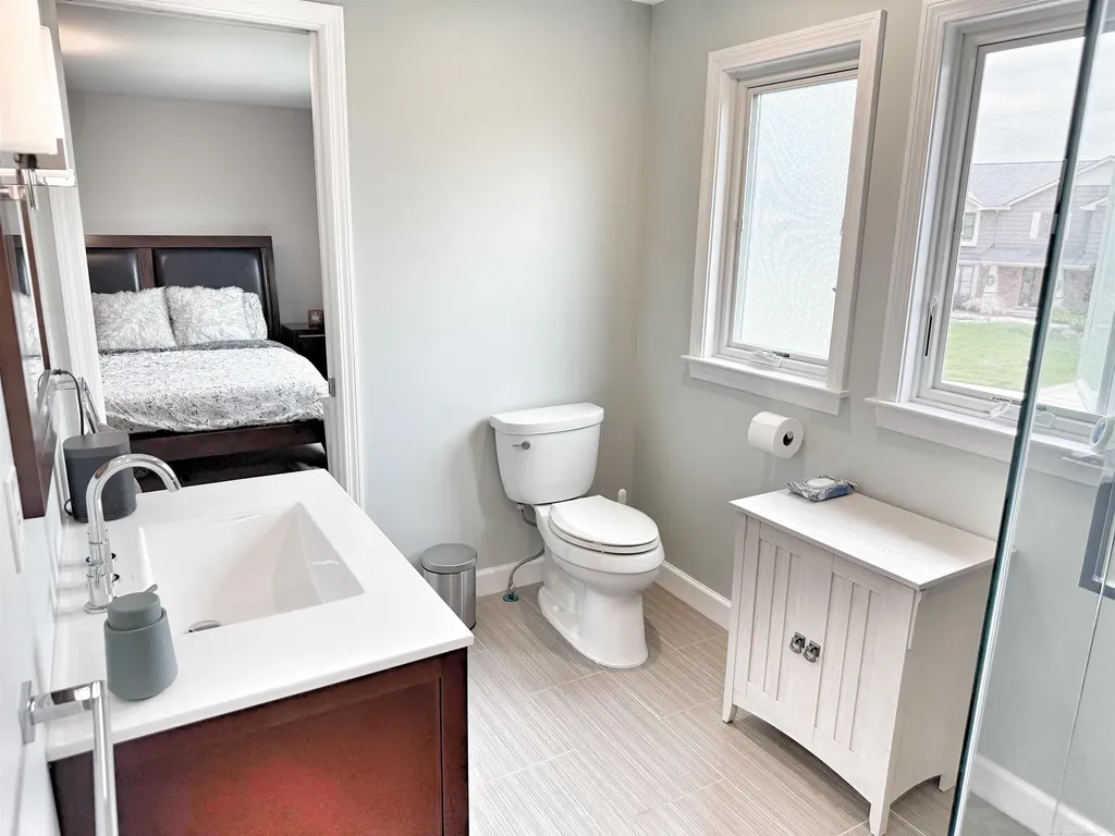 2495 Chalet Drive Rochester Hills City MI 48309