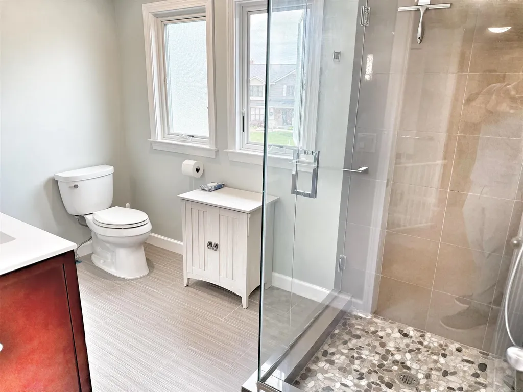 2495 Chalet Drive Rochester Hills City MI 48309