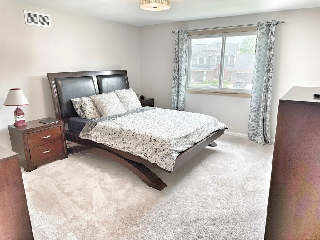 2495 Chalet Drive Rochester Hills City MI 48309
