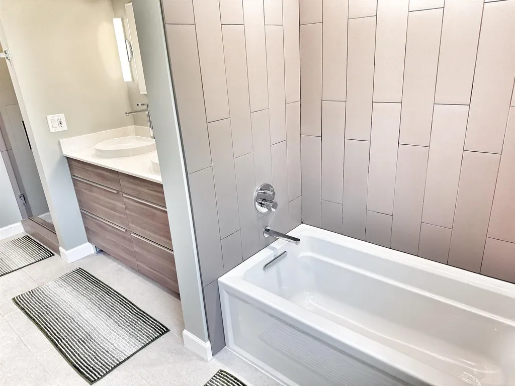 2495 Chalet Drive Rochester Hills City MI 48309