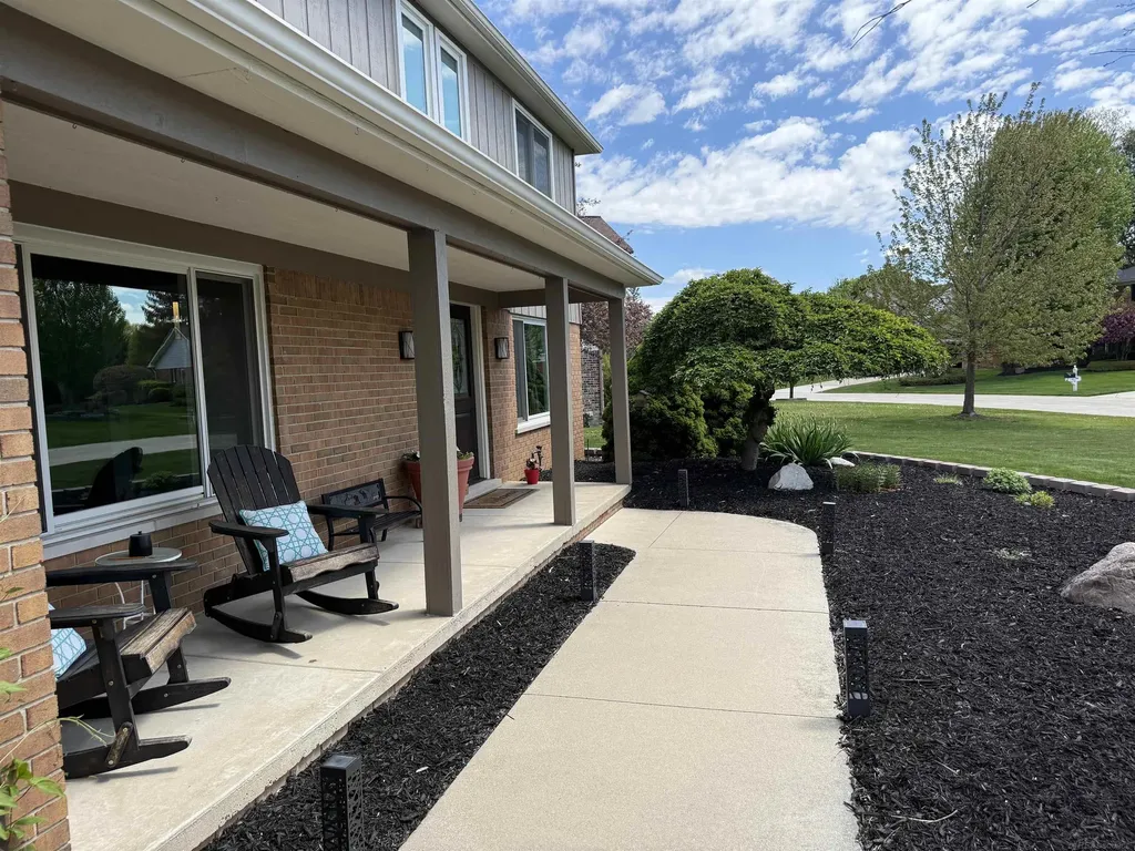 2495 Chalet Drive Rochester Hills City MI 48309