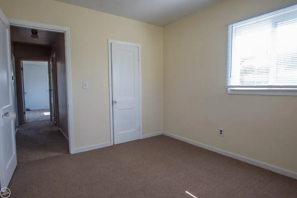 4209 17 Mile Road Sterling Heights City MI 48310