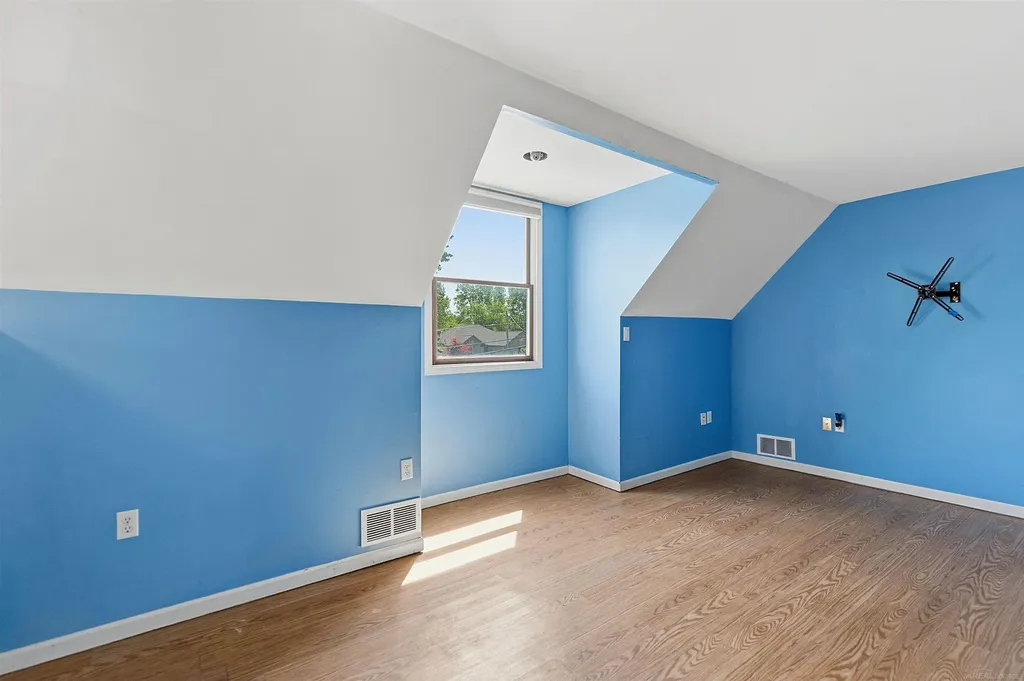51613 Sass Road Chesterfield Township MI 48047