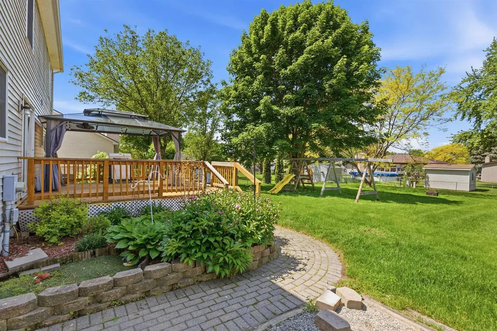 51613 Sass Road Chesterfield Township MI 48047