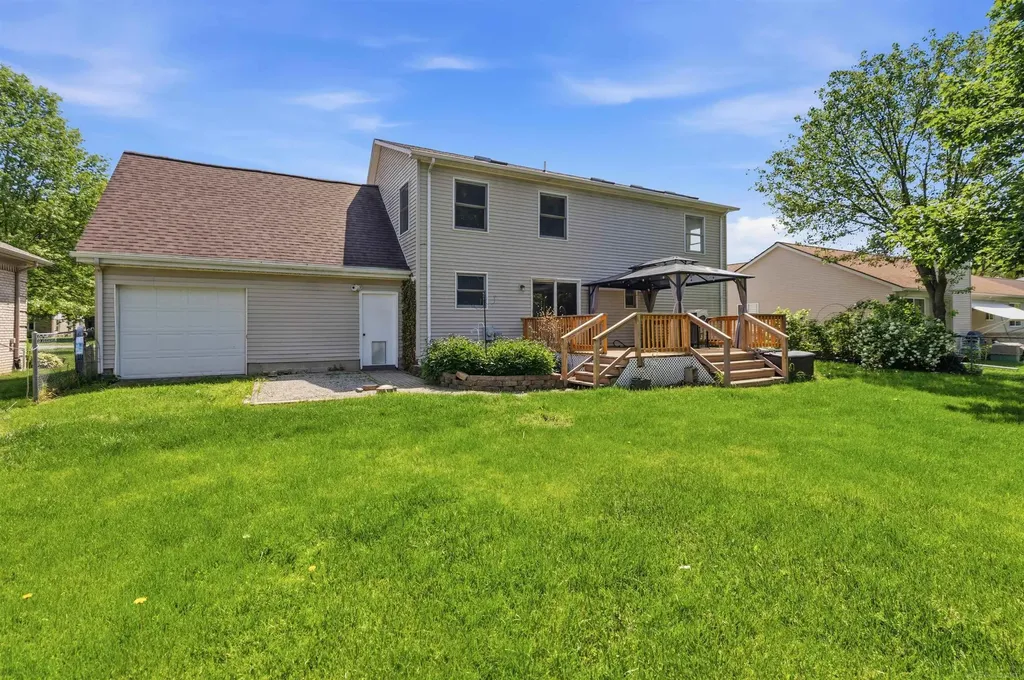 51613 Sass Road Chesterfield Township MI 48047