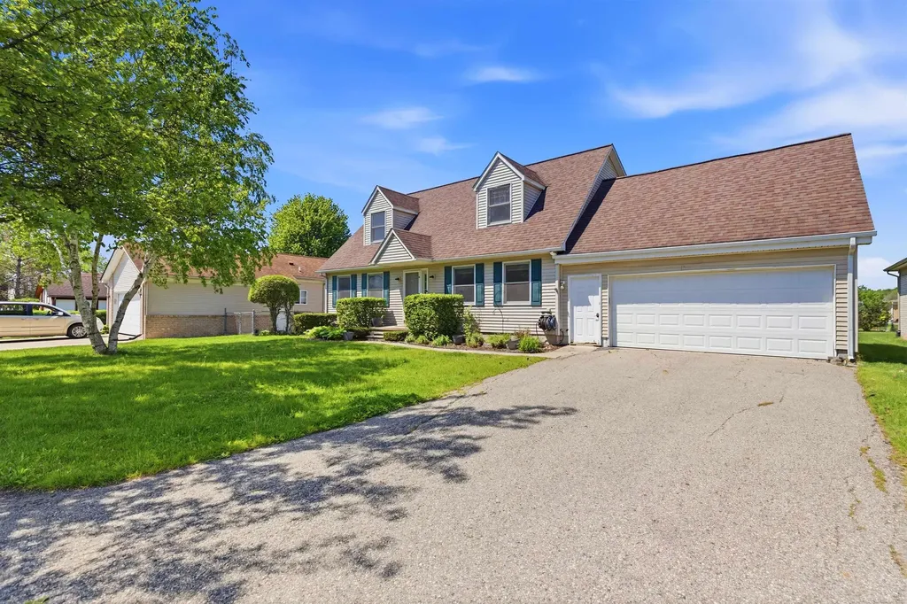 51613 Sass Road Chesterfield Township MI 48047