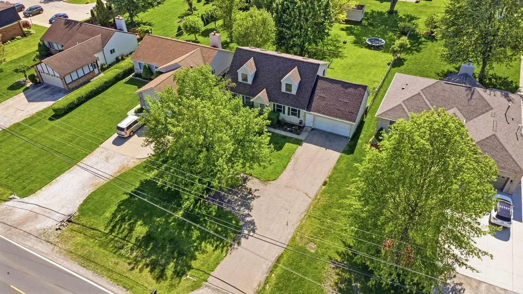 51613 Sass Road Chesterfield Township MI 48047