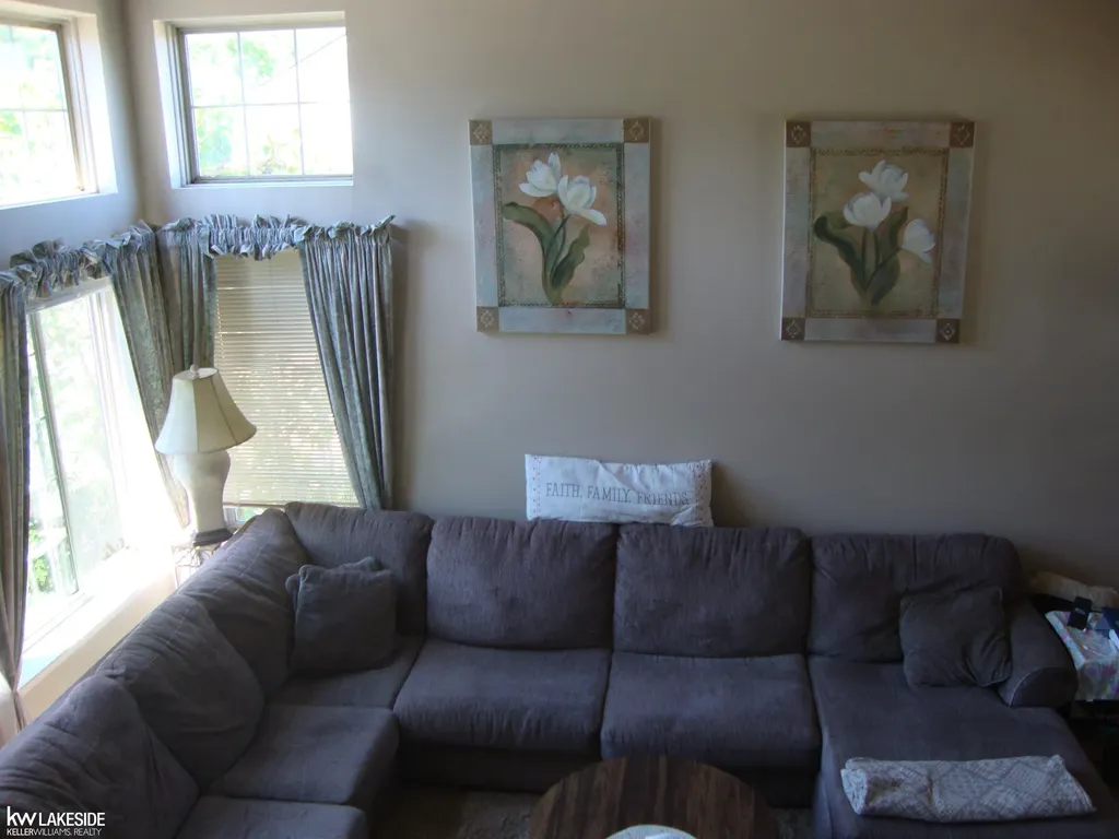 59478 Manning Drive New Haven Village MI 48048
