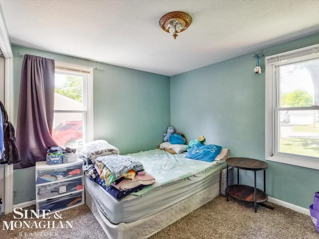 1471 S Packard Avenue Burton City MI 48509