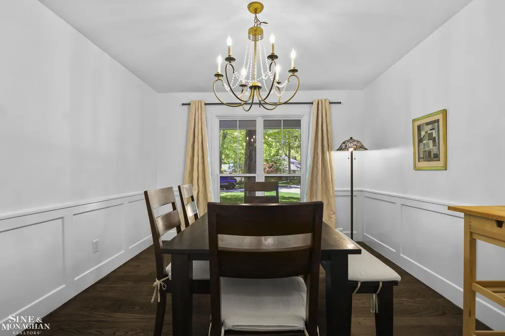22636 King Richard Court Beverly Hills Village MI 48025