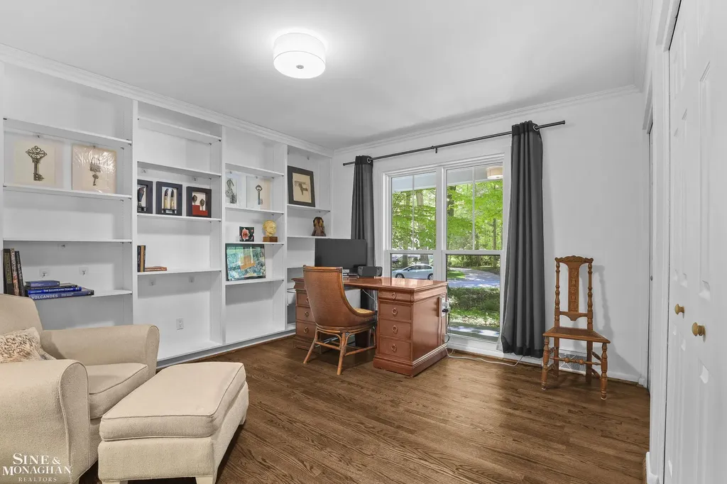 22636 King Richard Court Beverly Hills Village MI 48025