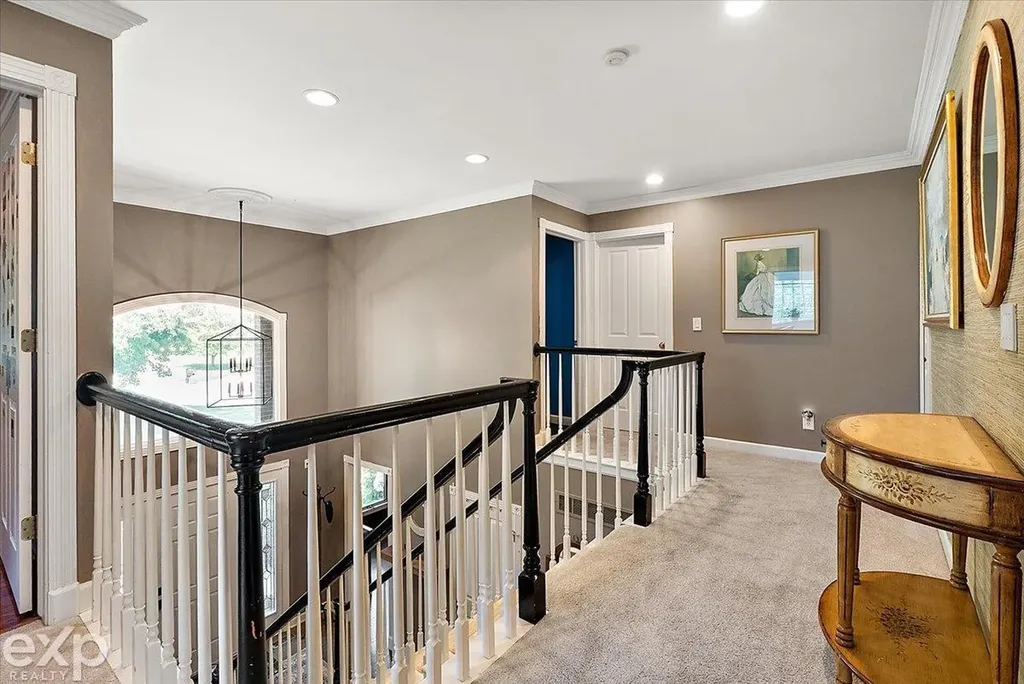 61334 Country Lane Washington Township MI 48094