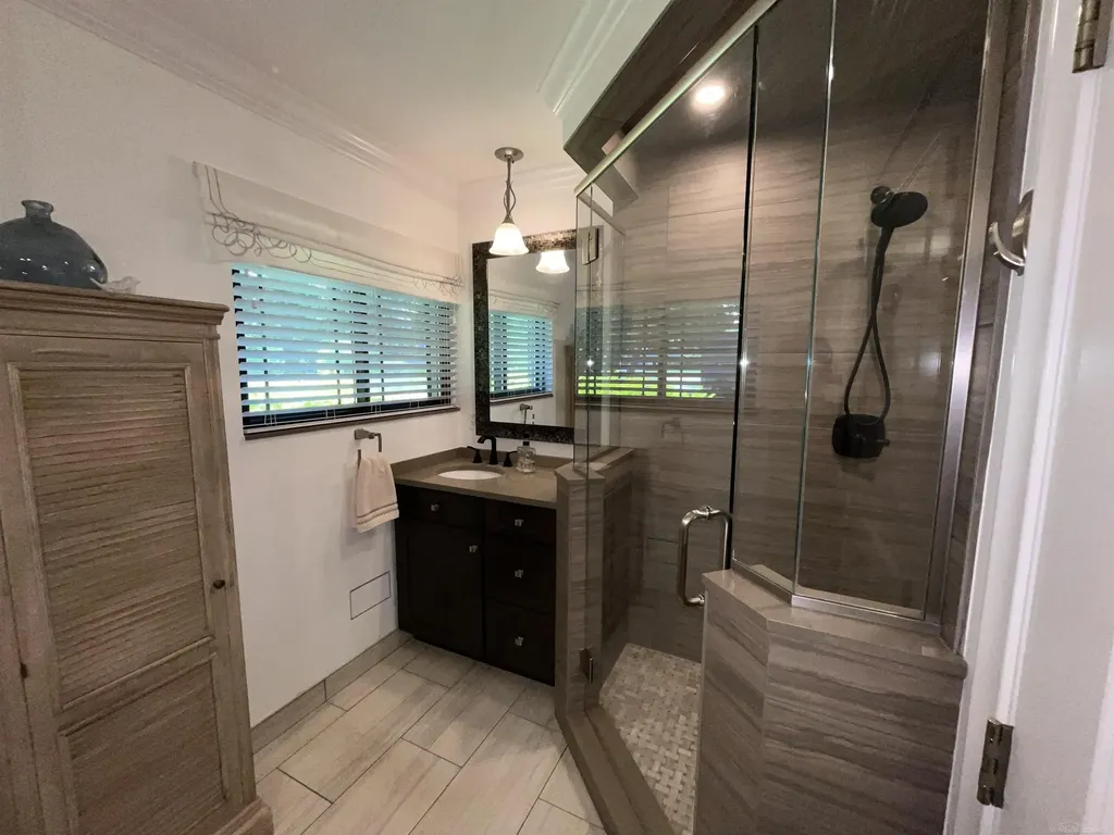1750 Ledbury Drive Bloomfield Charter Township MI 48304
