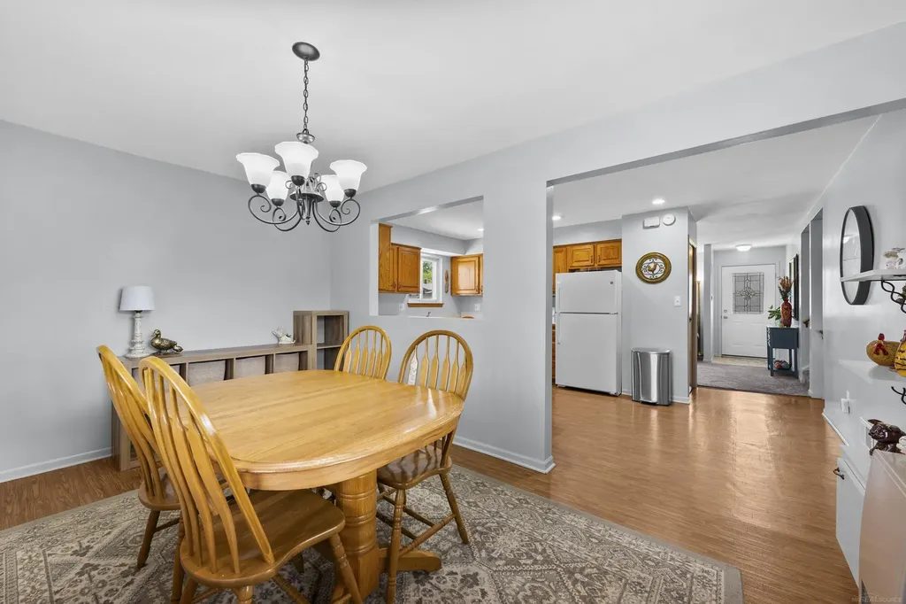 8607 Leslie Drive Sterling Heights City MI 48314