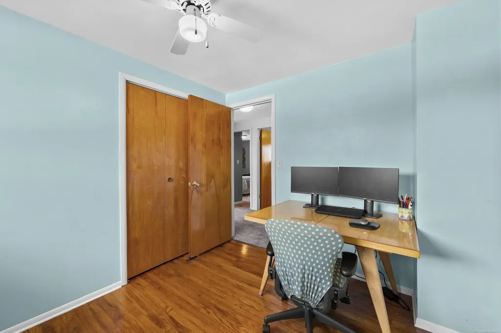 8607 Leslie Drive Sterling Heights City MI 48314