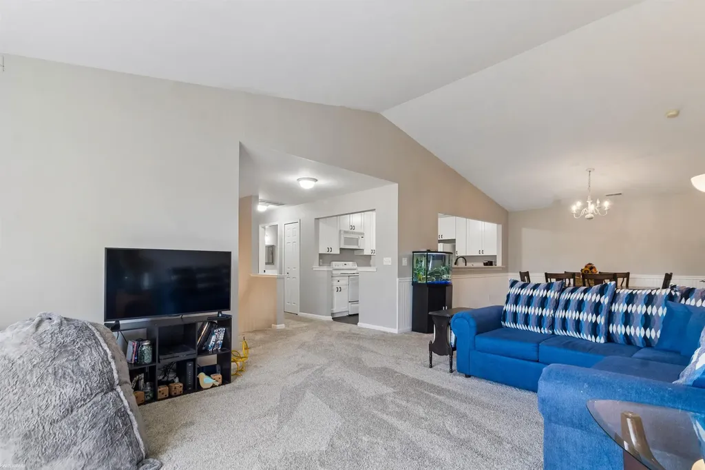 16805 Carriage Way Northville Township MI 48168