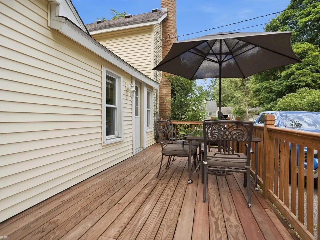 328 S 3rd Street Brighton City MI 48116