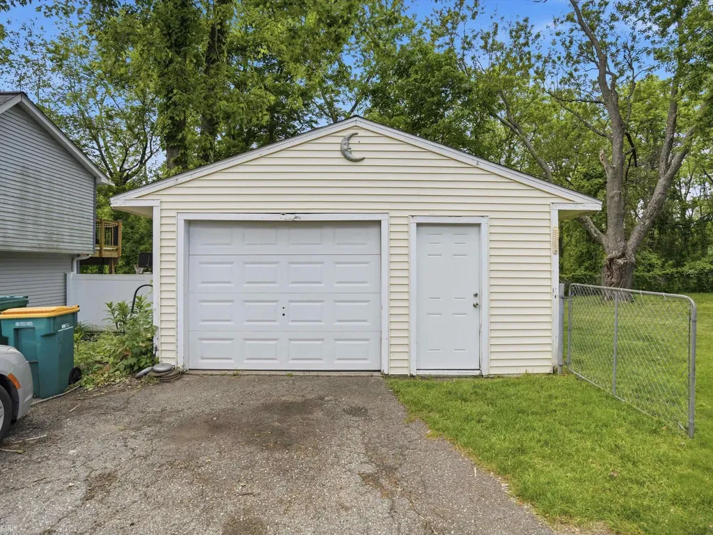 328 S 3rd Street Brighton City MI 48116