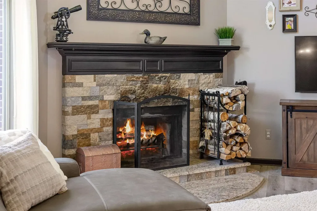 52047 Copper Creek Court Chesterfield Township MI 48047