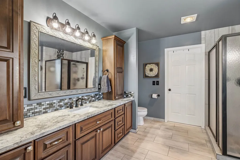 52047 Copper Creek Court Chesterfield Township MI 48047