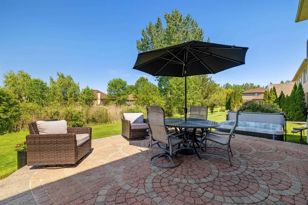 52047 Copper Creek Court Chesterfield Township MI 48047