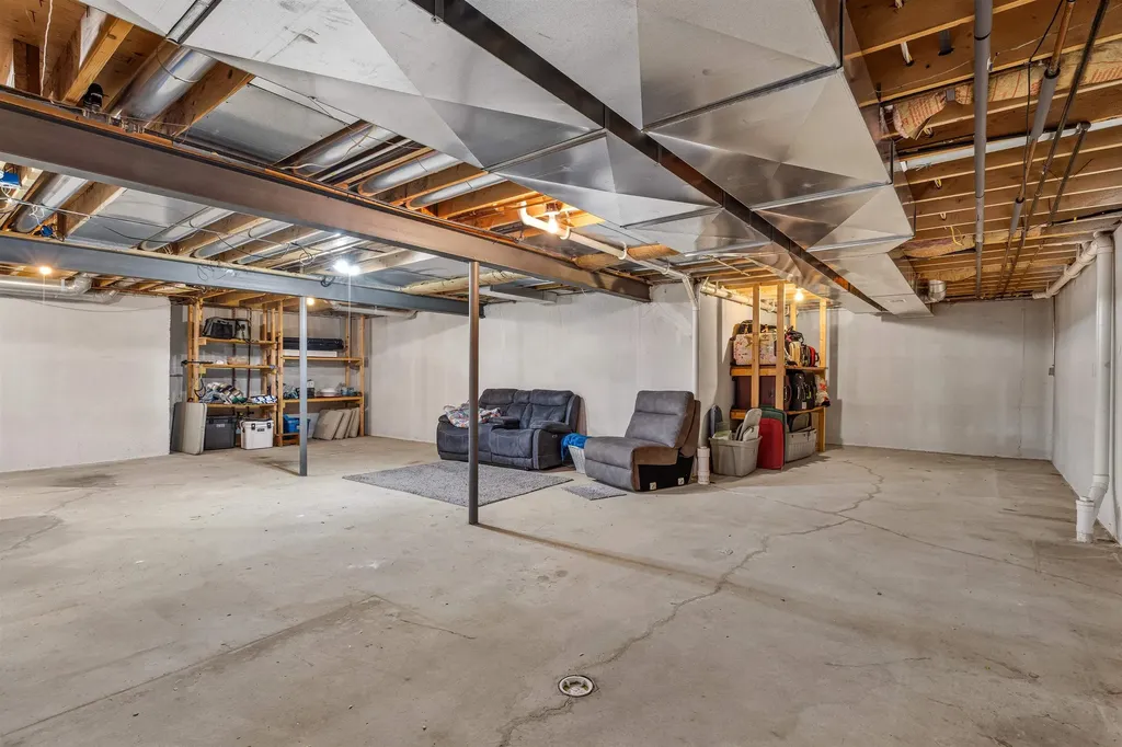 52047 Copper Creek Court Chesterfield Township MI 48047